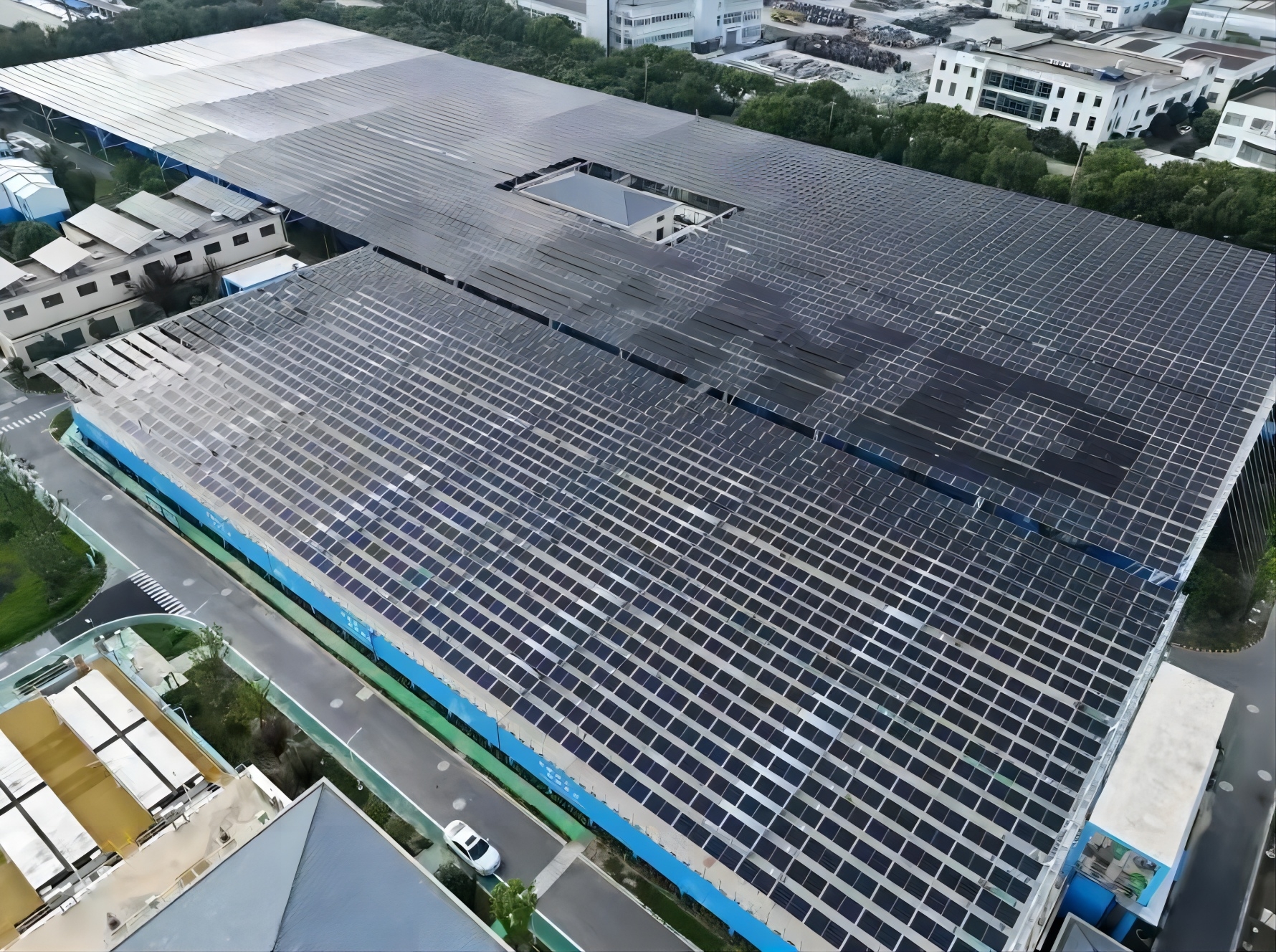 光伏“藍(lán)”點(diǎn)亮發(fā)展“綠”！這些愿景變實(shí)景